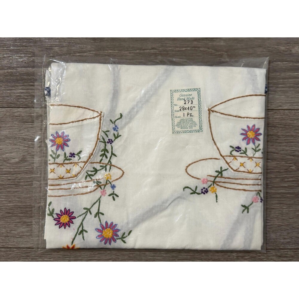Vintage Handmade Embroidered Teacup Tea Time Apron